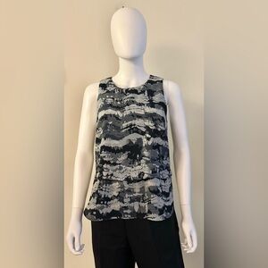 Banana Republic Petite Size 6P Blue Patterned Top